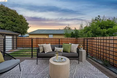 920 Page St, Berkeley, CA 94710 - Photo 25