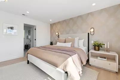 920 Page St, Berkeley, CA 94710 - Photo 31