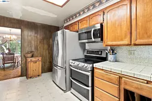 5940 Victoria Ln, Livermore, CA 94550 - Photo 13