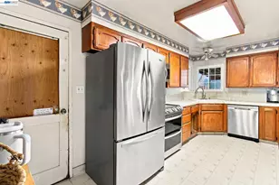 5940 Victoria Ln, Livermore, CA 94550 - Photo 17