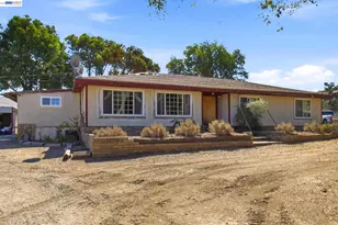 5940 Victoria Ln, Livermore, CA 94550 - Photo 3