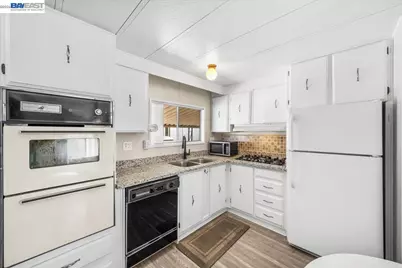 1140 Via Cristobal, Livermore, CA 94551 - Photo 7