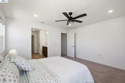 639 Rosedale Way, Lathrop, CA 95330 - Photo 21