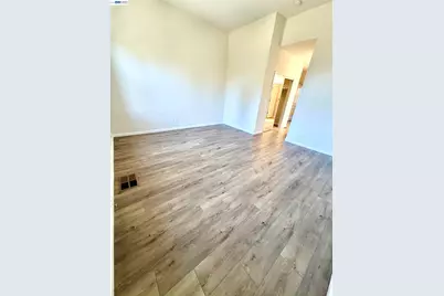 1056 Martin Luther King Dr., Hayward, CA 94541 - Photo 29