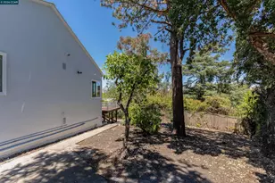 1910 Encima Dr, Concord, CA 94519 - Photo 63