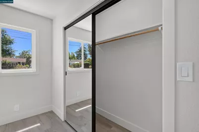 1910 Encima Dr, Concord, CA 94519 - Photo 31