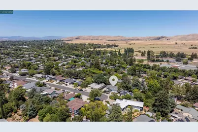 1910 Encima Dr, Concord, CA 94519 - Photo 73
