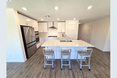 1721 Stephanie St, Manteca, CA 95337 - Photo 3