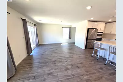 1721 Stephanie St, Manteca, CA 95337 - Photo 5