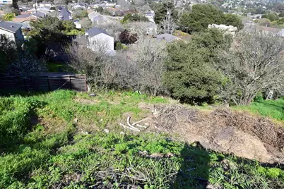 3944 La Cima Rd, El Sobrante, CA 94803 - Photo 5