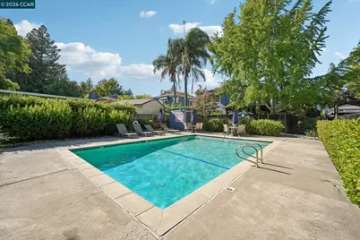 1284 Honey Trl, Walnut Creek, CA 94597 - Photo 37