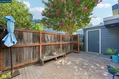 1284 Honey Trl, Walnut Creek, CA 94597 - Photo 3