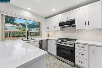 1284 Honey Trl, Walnut Creek, CA 94597 - Photo 15