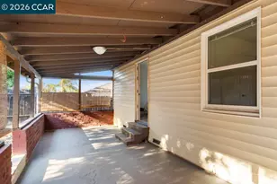162 Riverview Dr, Pittsburg, CA 94565 - Photo 27
