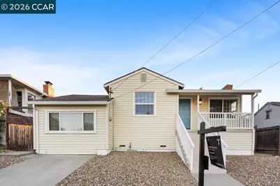 162 Riverview Dr, Pittsburg, CA 94565 - Photo 1