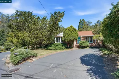 1700 Woodhaven Way, Oakland, CA 94611 - Photo 3