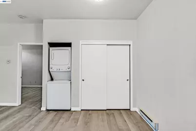 135 Bayside Ct, Richmond, CA 94804 - Photo 9