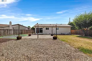 38081 Davy Ct, Fremont, CA 94536 - Photo 41