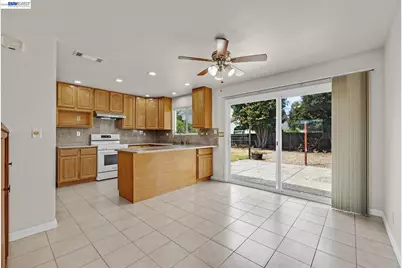 38081 Davy Ct, Fremont, CA 94536 - Photo 11