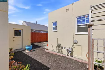 270 15th, Pittsburg, CA 94565 - Photo 25