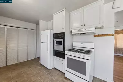 373 Sawyer St, Vallejo, CA 94589 - Photo 9