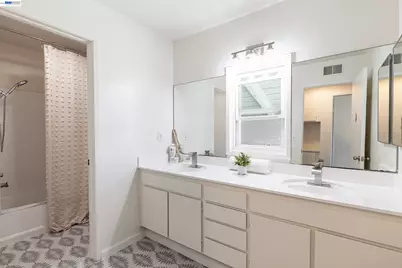 2753 Toland Avenue, Fairfield, CA 94534 - Photo 15