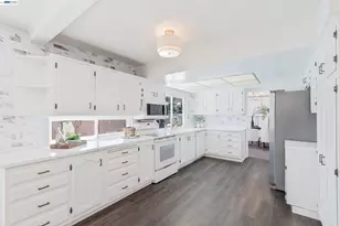 2753 Toland Ave, Fairfield, CA 94534 - Photo 9