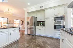 5125 Rose Way, Union City, CA 94587 - Photo 19
