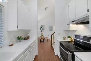 886 Walnut Ave, Fremont, CA 94536 - Photo 5