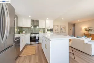 32767 Hilmar St, Union City, CA 94587 - Photo 23