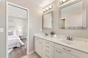 201 Ada Ave, Mountain View, CA 94043 - Photo 25