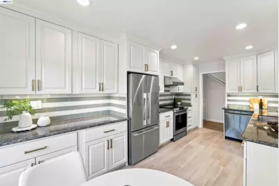 201 Ada Ave #6, Mountain View, CA 94043 - Photo 11