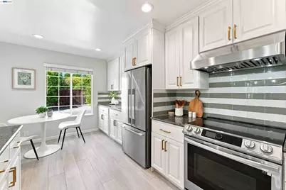 201 Ada Ave #6, Mountain View, CA 94043 - Photo 9