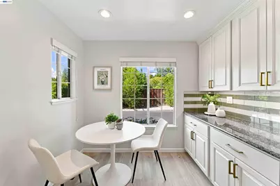 201 Ada Ave #6, Mountain View, CA 94043 - Photo 13