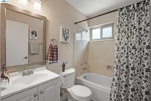 36294 Darvon St, Newark, CA 94560 - Photo 19
