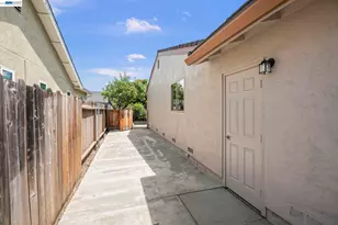 36294 Darvon St, Newark, CA 94560 - Photo 23