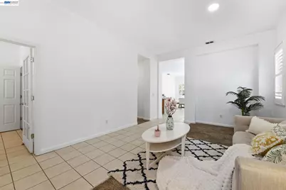 6485 Pine Meadow Cir, Stockton, CA 95219 - Photo 7