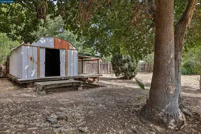 1156 Francine Ct, Concord, CA 94518 - Photo 43