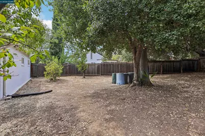 1156 Francine Ct, Concord, CA 94518 - Photo 41