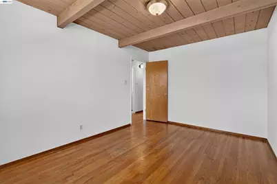 2318 Lowell Avenue, Richmond, CA 94804 - Photo 35