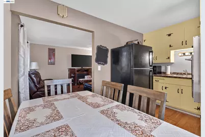 2318 Lowell Avenue, Richmond, CA 94804 - Photo 59