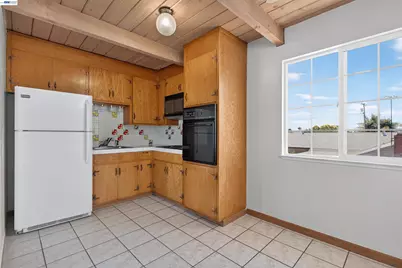 2318 Lowell Avenue, Richmond, CA 94804 - Photo 31