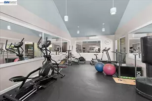 8975 Alcosta Blvd, San Ramon, CA 94583 - Photo 27
