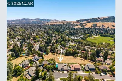 385 Paraiso Dr, Danville, CA 94526 - Photo 73