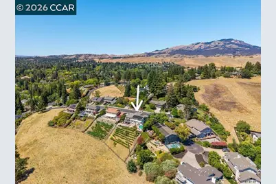 385 Paraiso Dr, Danville, CA 94526 - Photo 71