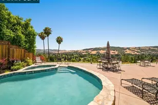 385 Paraiso Dr, Danville, CA 94526 - Photo 53