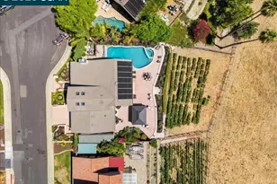 385 Paraiso Dr, Danville, CA 94526 - Photo 75
