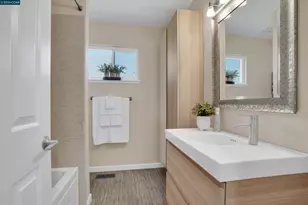 1601 Riverlake Rd, Discovery Bay, CA 94505 - Photo 25