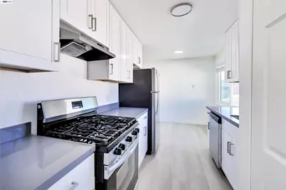 939 Channing Way, Berkeley, CA 94710 - Photo 9