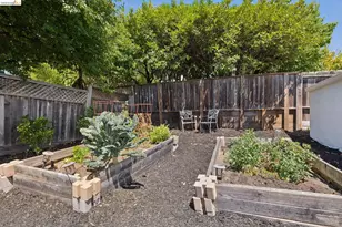 2332 Mono Ave, El Cerrito, CA 94530 - Photo 43